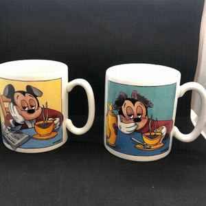 DISNEY Mickey and Minnie Mugs large Oversized Cups 24oz 90’s